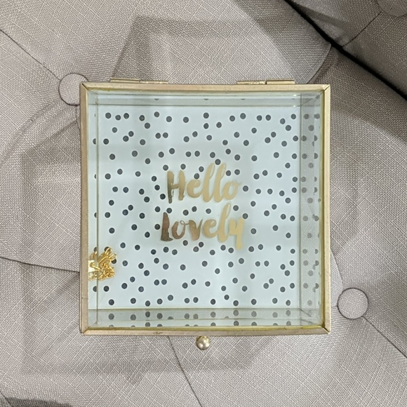 Glass trinket box - Picture 1 of 3